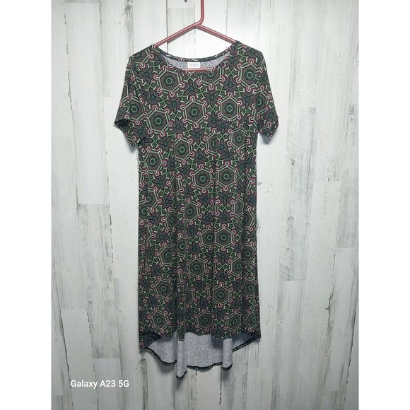 Lularoe Carly Medium Green Red Kaleidoscope Print Dress - Picture 1 of 7